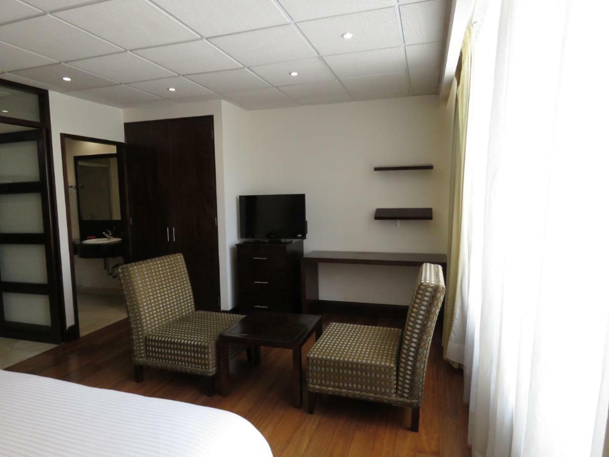 Suites Melchor Ocampo 445 Città del Messico Esterno foto